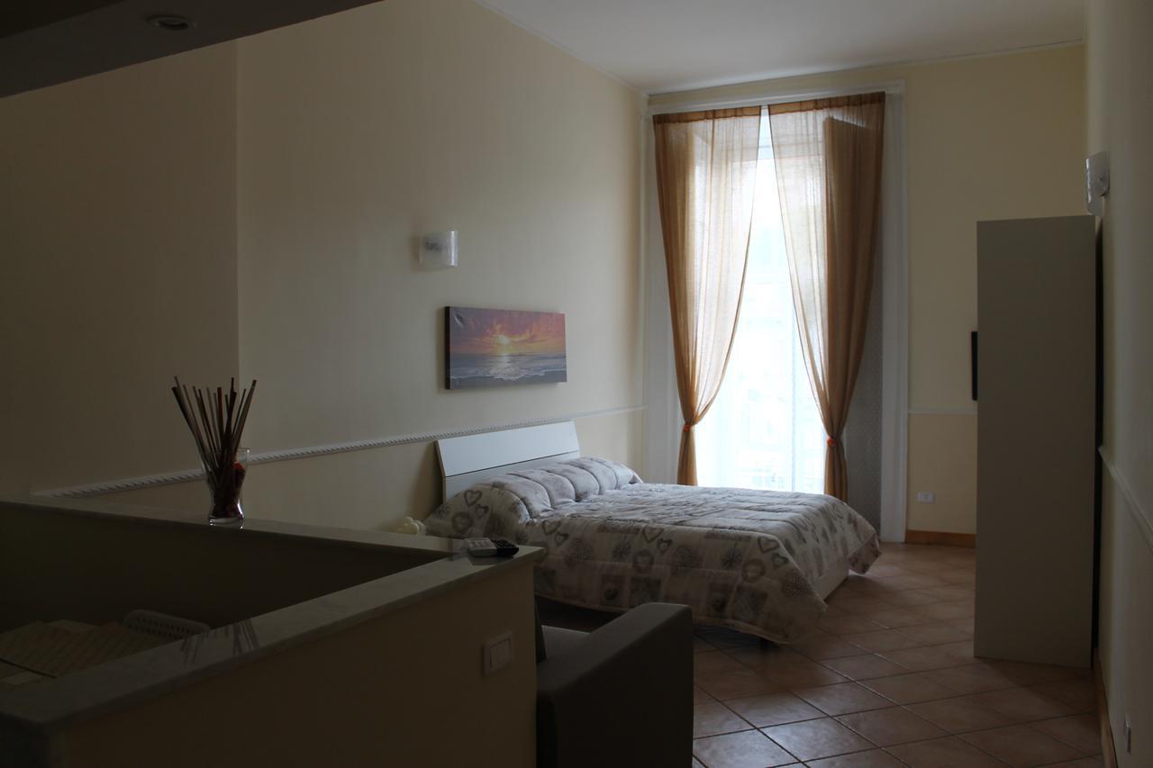 B&B La Torretta Chiaia Napoli Esterno foto
