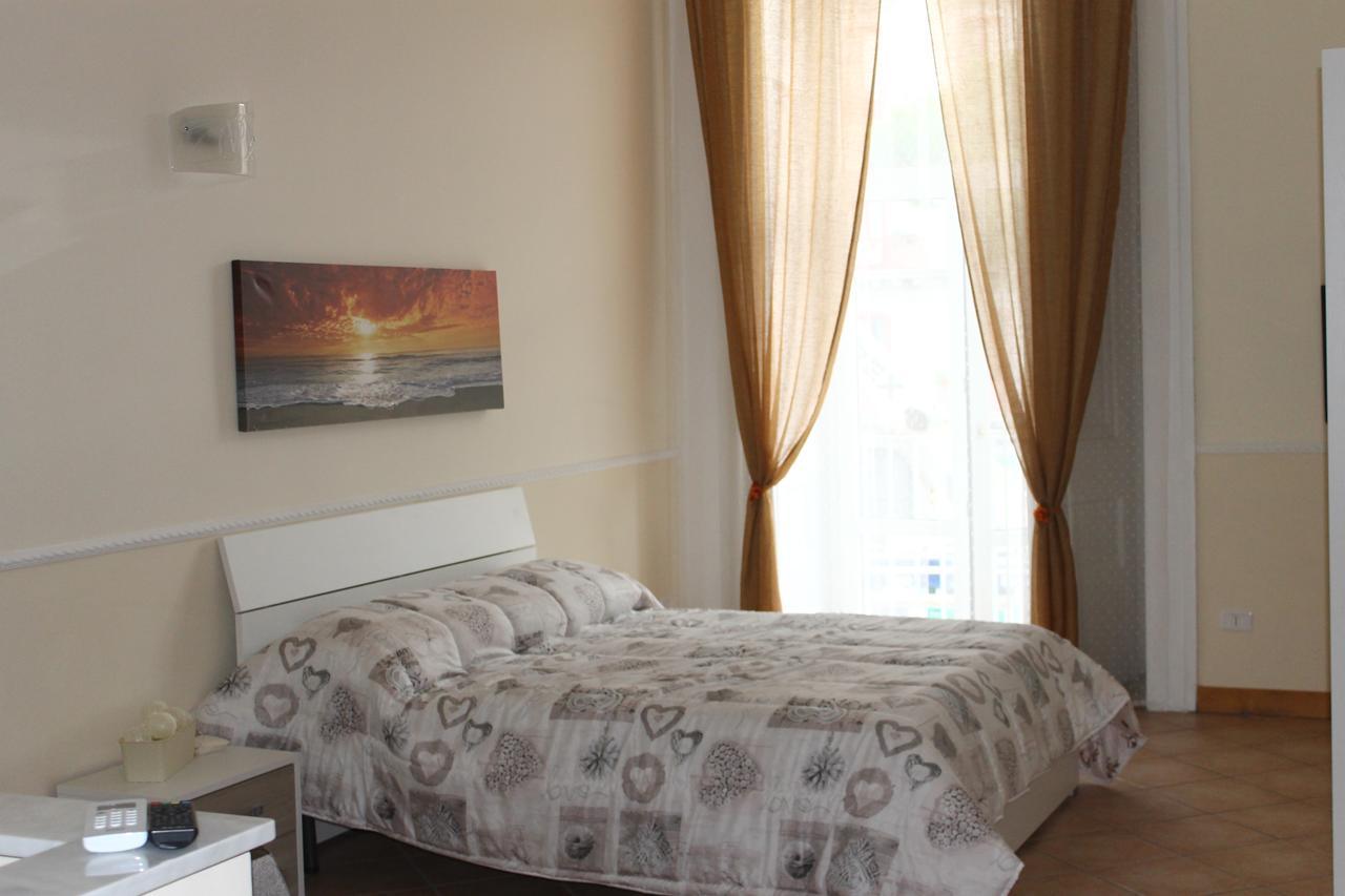 B&B La Torretta Chiaia Napoli Esterno foto